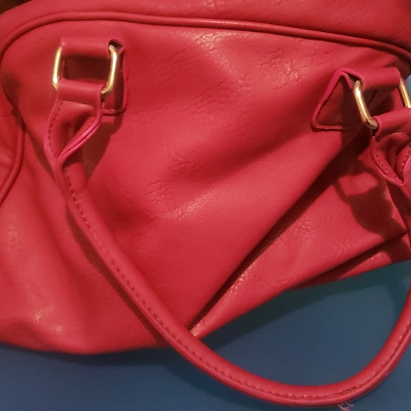 Hot pink purse - Picture 6 of 8